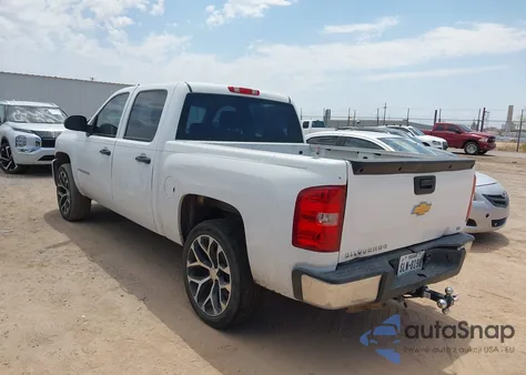 2007 Chevrolet Silverado 1500 Work Truck z USA, uszkodzony, nr VIN 2GCEC13C071540231